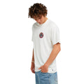Camiseta Rip Curl Destroy Series color Bone, vista de perfil con logo circular Destroy Waves Not Beaches estampado en el pecho, corte Relaxed Fit.