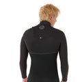Vista trasera cercana del traje Rip Curl E-Bomb Zip Free 5/3 2026 negro, destacando la zona del cuello y la elasticidad del neopreno.