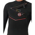 Traje de neopreno Rip Curl F-Bomb Fusion Chest Zip 4/3 en negro, primer plano del pecho mostrando la cremallera abierta, el bolsillo interior y el logo Rip Curl.