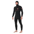 Traje de neopreno Rip Curl F-Bomb Fusion Chest Zip Hood 4/3 en negro, vista frontal con la capucha puesta, mostrando la cremallera diagonal en el pecho.
