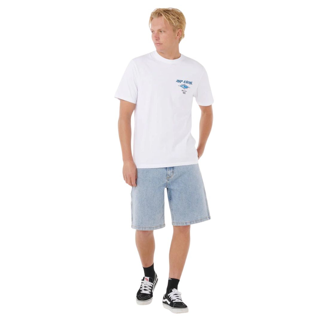 RIP CURL Fade Out Icon camiseta blanca de manga corta para hombre look completo con gráfico frontal azul estilo surf