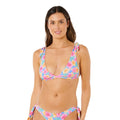 Top bikini escote V profundo Rip Curl Malibu Cove Deep V blue, vista frontal con estampado yardage floral azul integral y tirantes con lazos en hombros.