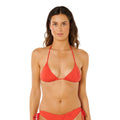 Top bikini triángulo deslizante Rip Curl Oasis rojo con tejido broderie floral calado, tirantes halter finos ajustables y sistema sliding tri