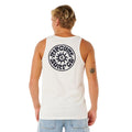 Vista trasera camiseta tirantes Rip Curl Pacific Rinse Tank bone con gran estampado circular Rip Curl Surf Co. navy en espalda completa.