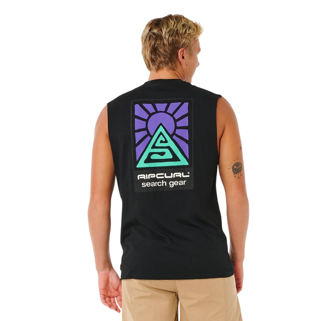 Camiseta tirantes negra Rip Curl Search Dawn Muscle, vista trasera con estampado grande Search Gear en verde menta y morado sobre fondo negro