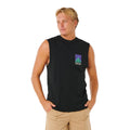 Camiseta de tirantes negra Rip Curl Search Dawn Muscle, corte muscle fit, estampado Search Gear en pecho, bajo sin rematar, vista frontal.