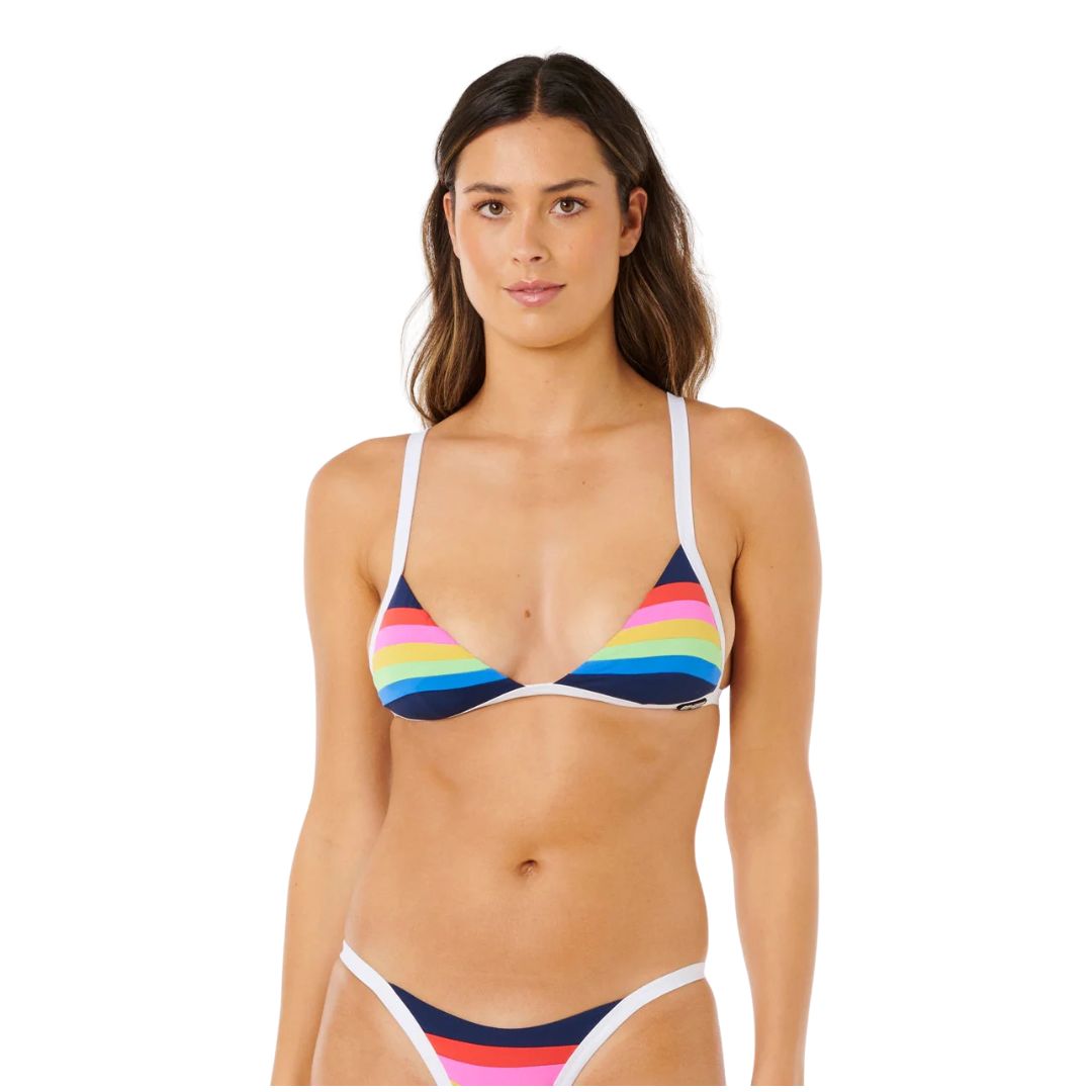 Top bikini triángulo fijo Rip Curl Surf Stripe dark navy, vista frontal con rayas horizontales arcoíris multicolor y tirantes blancos ajustables.