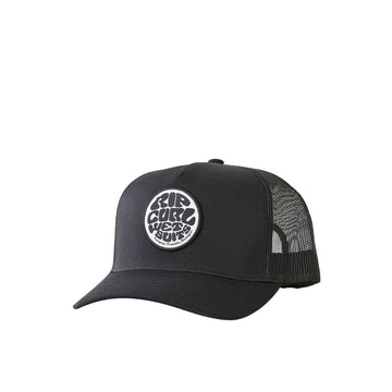 Gorra Rip Curl Wetsuit Icon Trucker negra con logotipo blanco y visera curva clásica.