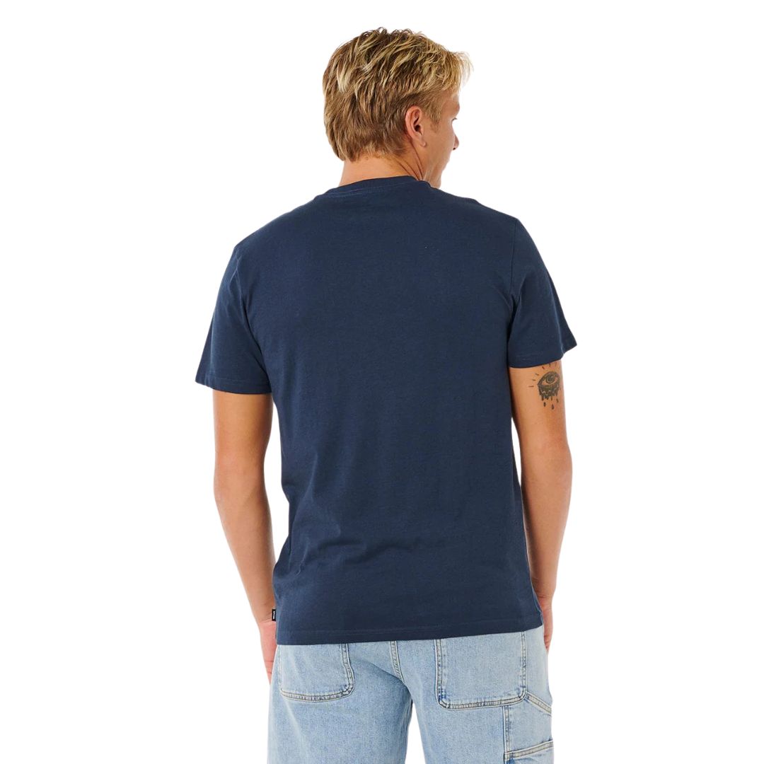 Rip Curl Wettie Icon S/S Tee camiseta manga corta azul marino oscuro vista trasera lisa.