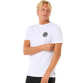 Rip Curl Wettie Icon S/S Tee camiseta surf blanca vista frontal con logo circular Rip Curl Wetsuits en el pecho.