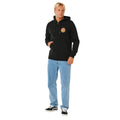 Rip Curl Wettie Passage Icon Zip Through sudadera surf negra con cremallera look completo con vaqueros.