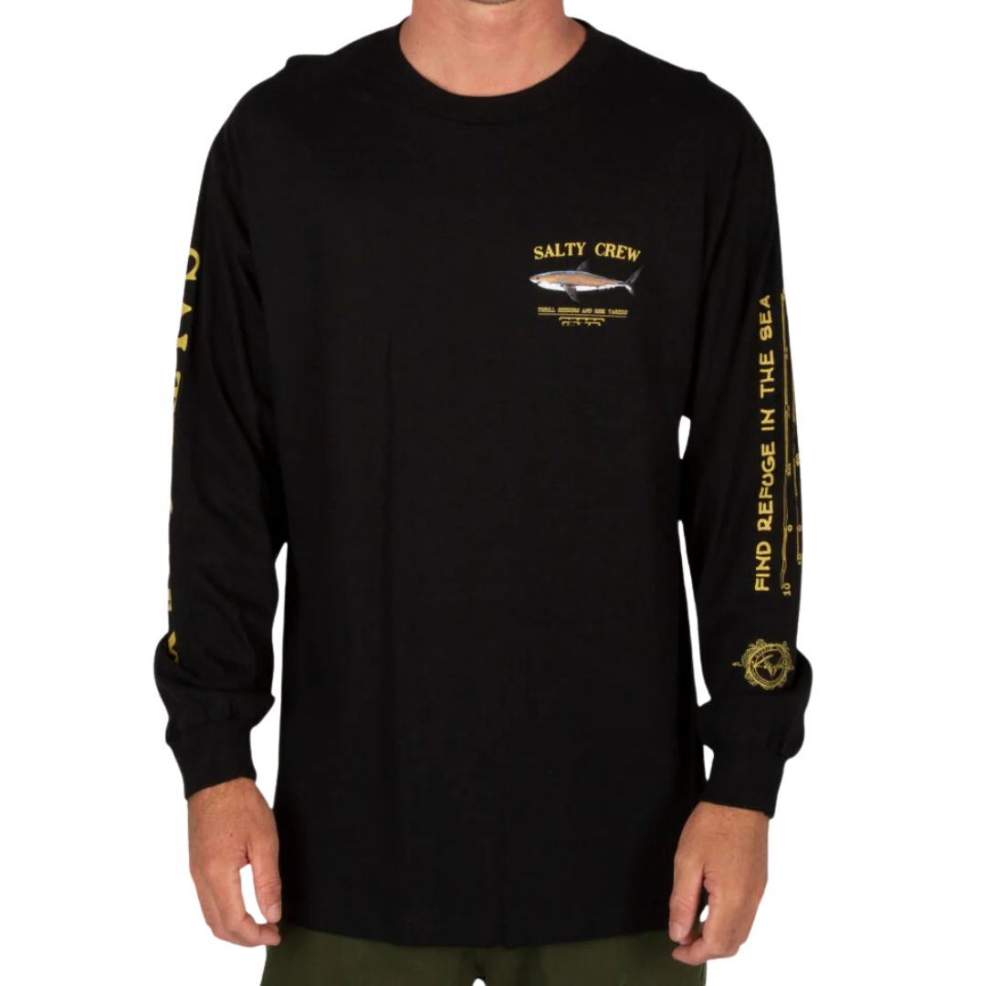 Camiseta Salty Crew Bruce LS Tee color negro vista frontal, camiseta de manga larga con pequeño gráfico de tiburón y logo Salty Crew en el pecho.