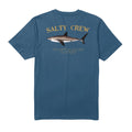 Parte trasera de la camiseta Salty Crew Bruce S/S Tee Cast Blue con ilustración de tiburón de Amadeo Bachar.