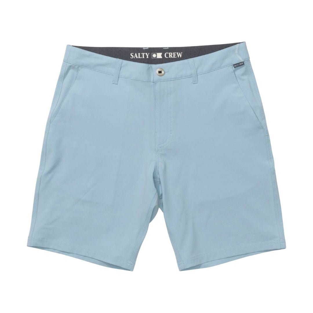 Pantalón corto Salty Crew Drifter 19" Hybrid en color azul claro (Mineral Blue); diseño técnico de secado rápido con cierre de botón y bolsillos laterales.