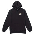 Sudadera Salty Crew Lurking Fleece negra, vista frontal, con capucha ajustable y gráfico discreto de tiburón en el pecho.