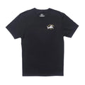 Camiseta Salty Crew Lurking S/S Tee color negro vista frontal, camiseta de manga corta con pequeño gráfico de tiburón y logo Salty Crew en el pecho.