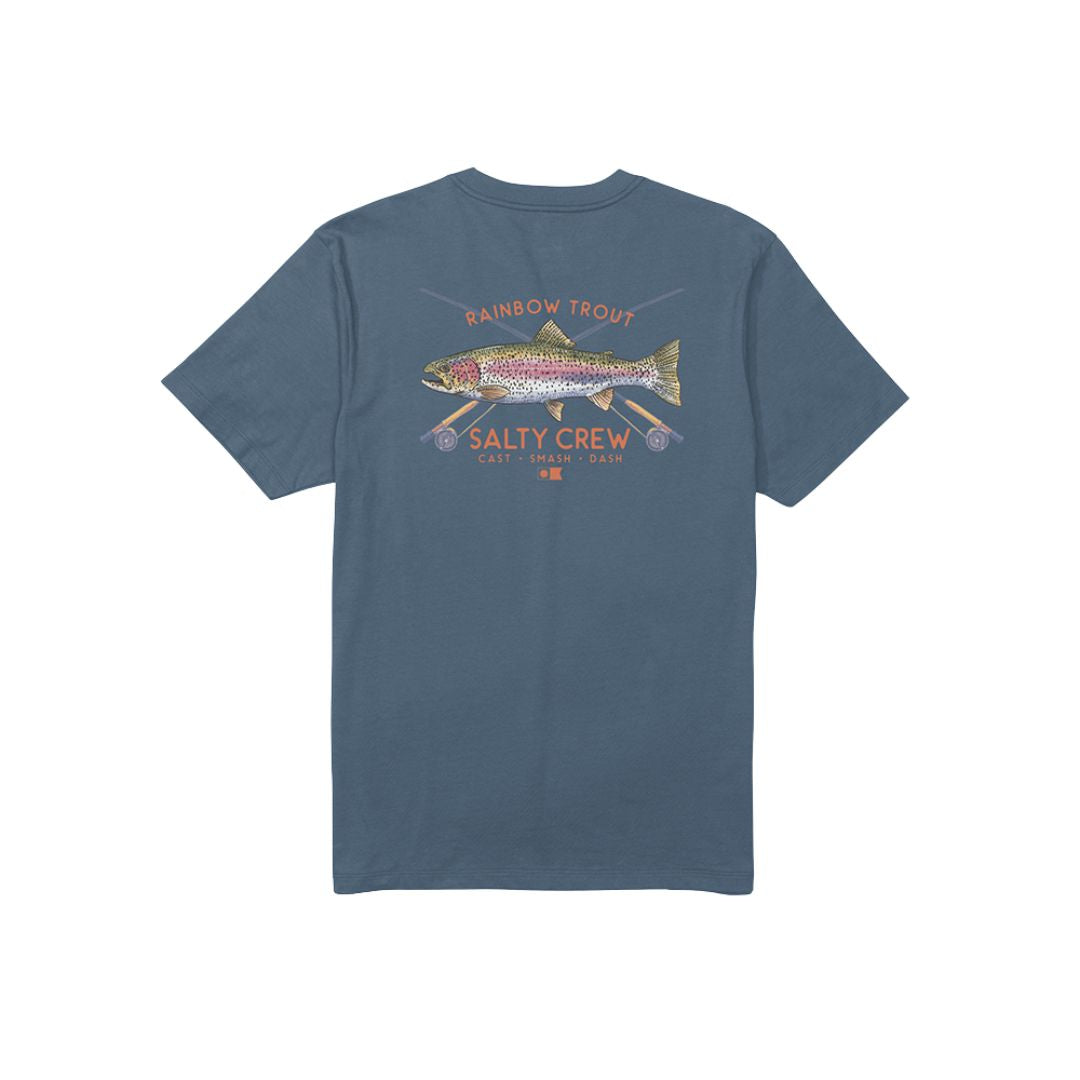 Camiseta slate Salty Crew Trout Mount Vintage SS Tee vista trasera con gráfico de trucha y cañas cruzadas y texto Rainbow Trout Cast Smash Dash.