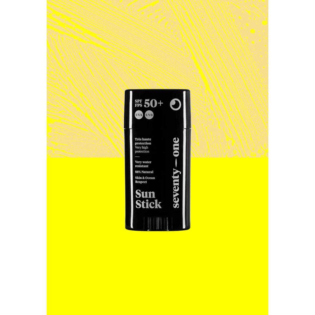 Protector solar stick Seventy One Percent Sun Stick Original White SPF50+ envase negro formato compacto.