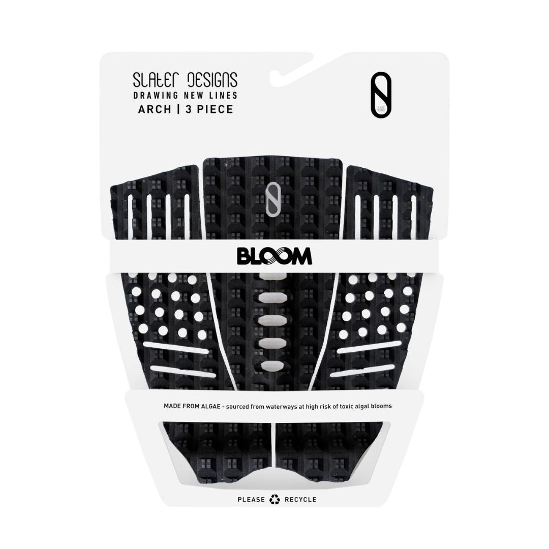 Grip Slater Designs Arch 3 Piece negro en embalaje original con logo BLOOM, texto Drawing New Lines y aviso Made from Algae, packaging reciclable con tintas de soja.