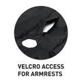 Detalle de la apertura con velcro de la funda de asiento de coche Surflogic, que permite dejar libre el acceso al reposabrazos del asiento sin necesidad de retirar la funda por completo.