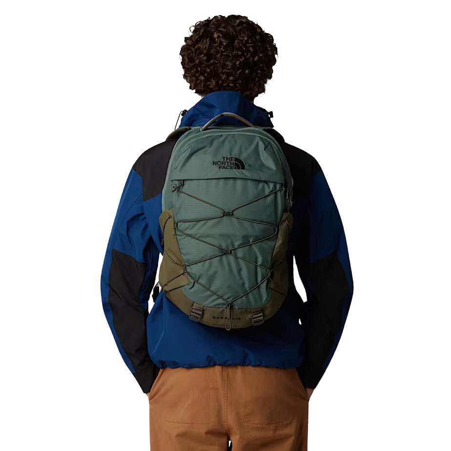 Mochila The North Face Borealis en color verde oscuro