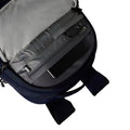 Organizador interno de la mochila The North Face Borealis 28L color Navy con bolsillos y cremallera.