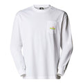 Vista frontal de la camiseta The North Face Expedition Celebration con bolsillo y logo en el pecho, color TFN White.