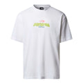 Camiseta THE NORTH FACE Expedition Celebration Oversized T-Shirt en color TNF White, vista frontal sin modelo, con estampado en el pecho.