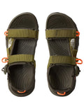 Vista superior de las sandalias The North Face Explore Camp Sandal con detalles de diseño en color Forest Olive.