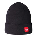 Gorro The North Face Red Box Beanie TNF Black visto de frente sobre fondo blanco, con el borde vuelto y un pequeño parche rojo con el logo The North Face en la parte baja del puño