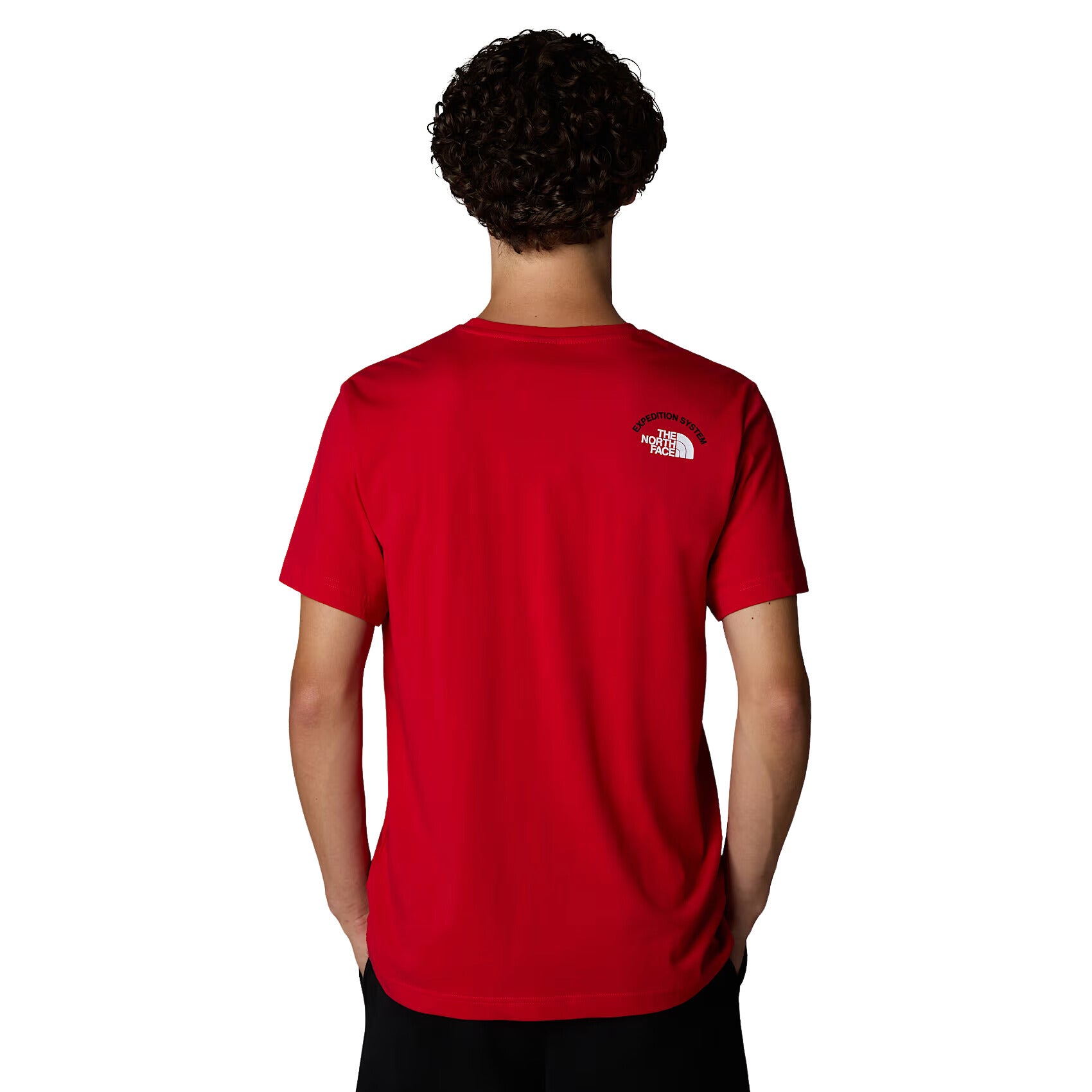 Hombre con la Camiseta The North Face S/S Tee Expedition System Graphic Roja espalda