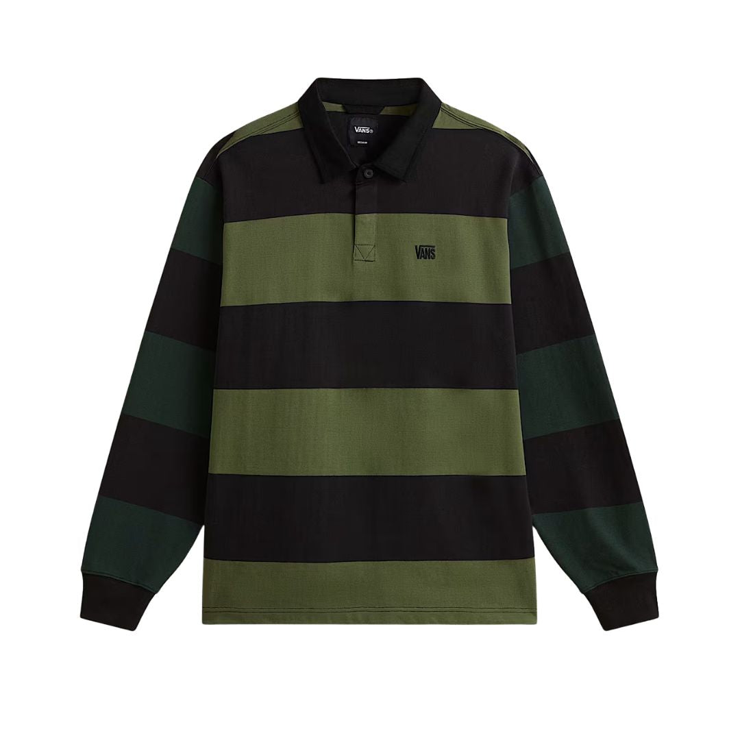 Polo de rugby Vans Ward de punto a rayas verde y negro en plano producto frontal, sin modelo, con cuello negro, tapeta de botones y logotipo Vans bordado en el pecho.