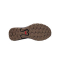 Zapatillas Vans Crosspath en vintage cocoa: suela exterior con tacos en zigzag marrón y negro, canal central flexible y etiqueta roja MTE de la tecnología de tracción todoterreno.