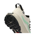 Detalle trasero de las Vans MTE Crosspath white multi con suela de gran tracción en negro.