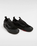 Zapatillas impermeables Vans MTE Old Skool Waterproof negras con la suela negra y los cordones negros