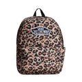 Mochila Vans Old Skool Classic en color incense (estampado leopardo), vista frontal completa sobre fondo blanco, mostrando el conjunto del diseño y el parche VANS.