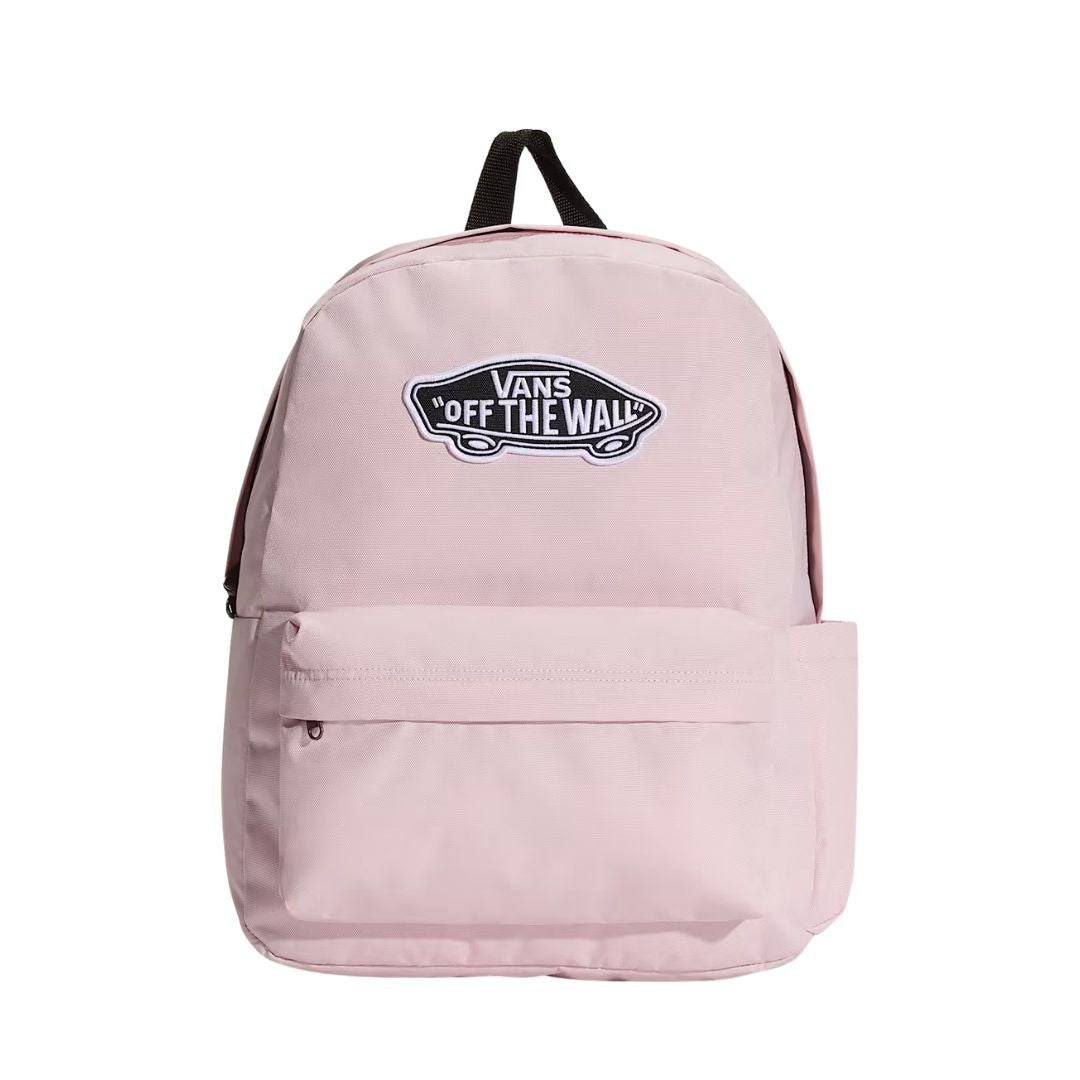 Mochila Vans Old Skool Classic en color pale pink, vista frontal completa sobre fondo blanco, con el parche VANS Off The Wall y bolsillo delantero con cremallera.