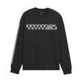 Camiseta Vans Racing LS Tee en color negro en plano frontal sobre fondo blanco, con la franja a cuadros y el logotipo VANS centrados sobre el pecho y el mismo motivo en la manga.