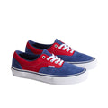 Zapatillas Vans Skate Era Blue Red vista lateral con upper de ante azul y lona roja, cordones blancos, ojales metálicos y suela vulcanizada blanca.