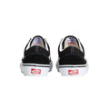 Parte trasera de las zapatillas Vans Skate Old Skool black white mostrando talón y logo Off The Wall.