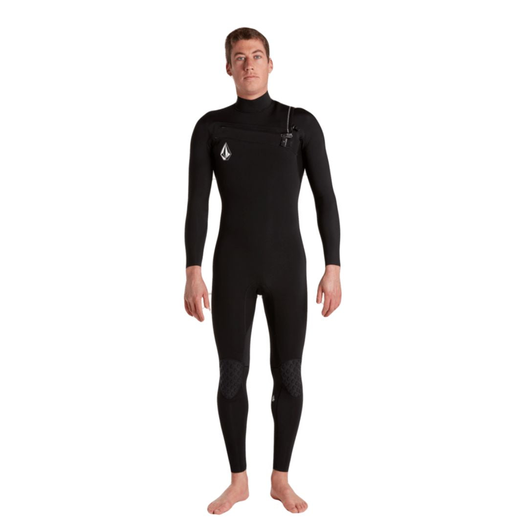 Traje de neopreno Volcom 2/2mm L/S Fullsuit negro vista frontal completa para hombre.