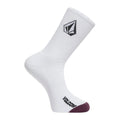 Calcetín Volcom Full Stone Mix Sock 3P en color blanco, vista de perfil mostrando el texto Volcom junto a la puntera granate y el logo de la piedra en la caña.
