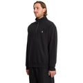 Sudadera Volcom Single Stone Quarter Zip negra para hombre, vista lateral derecha.