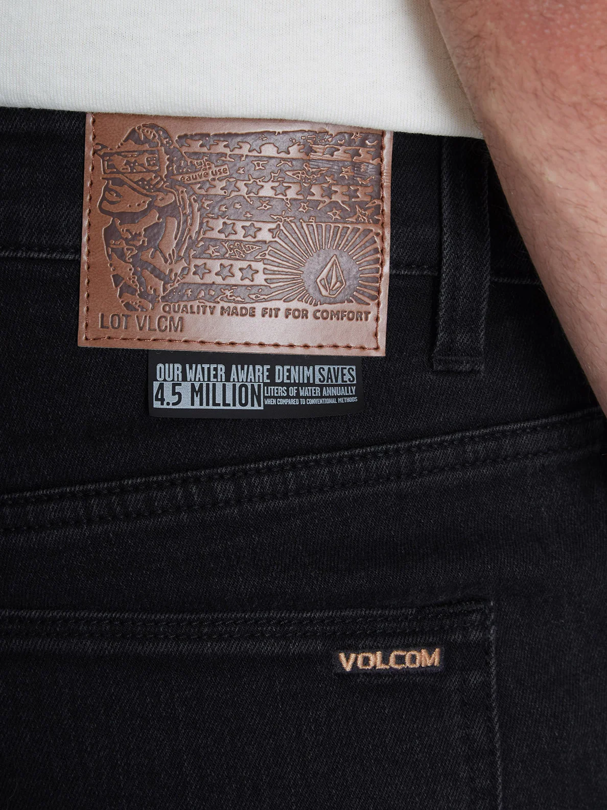 Pantalón vaquero Volcom Solver Denim Negro etiqueta