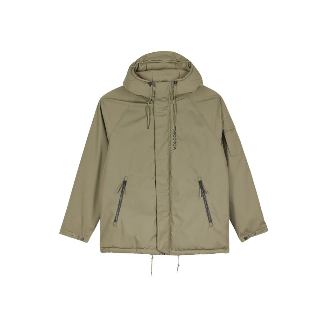 Chaqueta Volcom Stoke Stone II 10K color Wintermoss, vista frontal con capucha y bolsillos con cremallera.