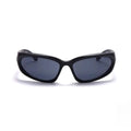 Gafas de sol Warmouth Iconic Black vista frontal, montura envolvente de policarbonato negro con lente panorámica gris oscura UV400.
