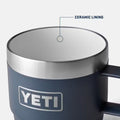 Vista del revestimiento cerámico DuraSip™ en el interior de la taza Yeti Rambler 6 oz